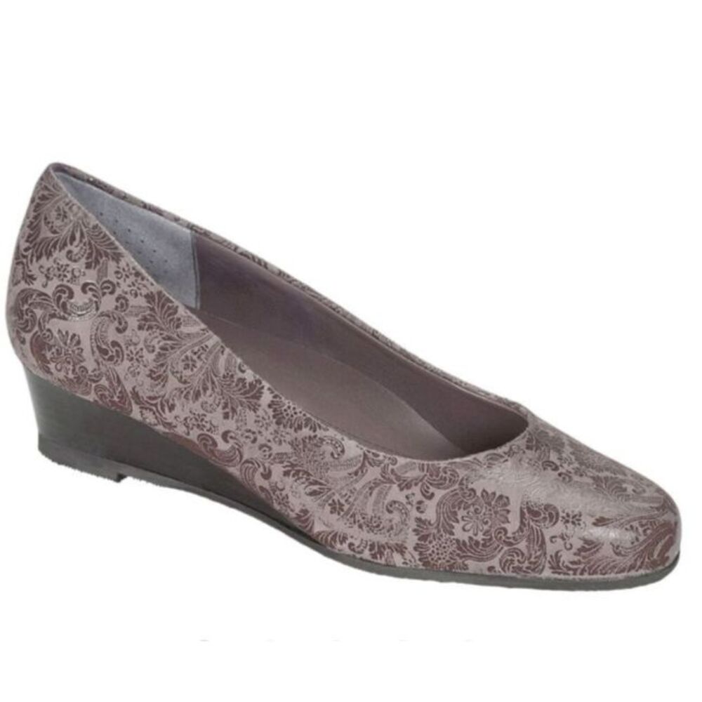 SAS Sofia Wedge Pump Gray Leather Shoes Made in Tuscany Italy Size 8 Narrow